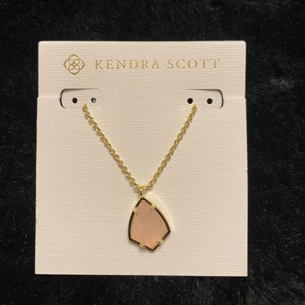 Kendra Scott Necklace NWT